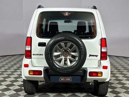 2017-Suzuki-Jimny-13_4