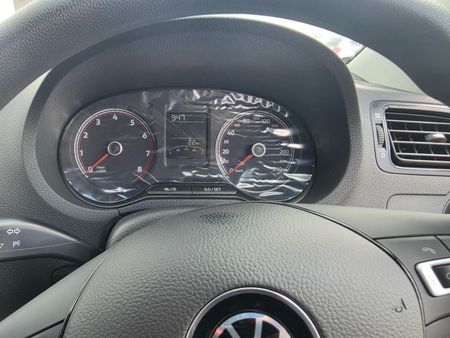 2026-Volkswagen-Polo-Vivo-14_14