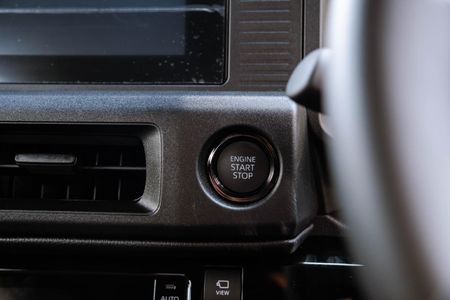 2026-Toyota-Land-Cruiser-FJ-27-VX-Auto_16