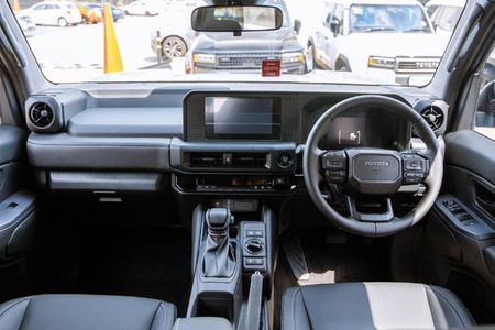 2026-Toyota-Land-Cruiser-FJ-27-VX-Auto_21
