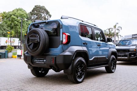 2026-Toyota-Land-Cruiser-FJ-27-VX-Auto_5