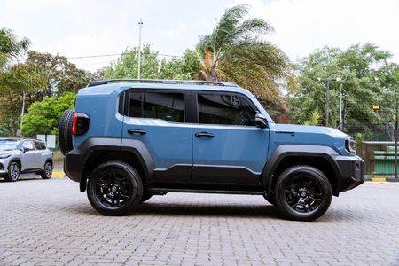 2026-Toyota-Land-Cruiser-FJ-27-VX-Auto_6