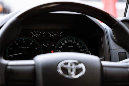 2026-Toyota-Land-Cruiser-79-28-GD-6-Auto-Double-Cab_28