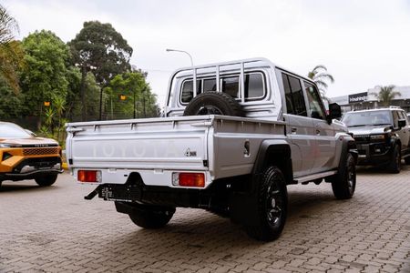 2026-Toyota-Land-Cruiser-79-28-GD-6-Auto-Double-Cab_5