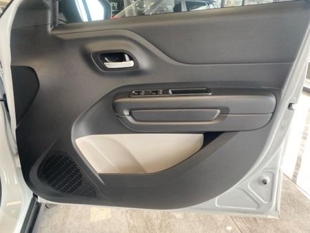 2026-Citroen-C3-12-Max-61kW_18