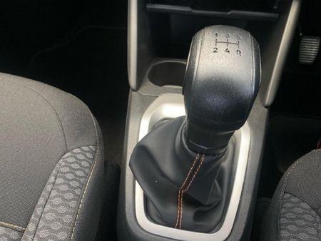 2026-Citroen-C3-12-Max-61kW_21