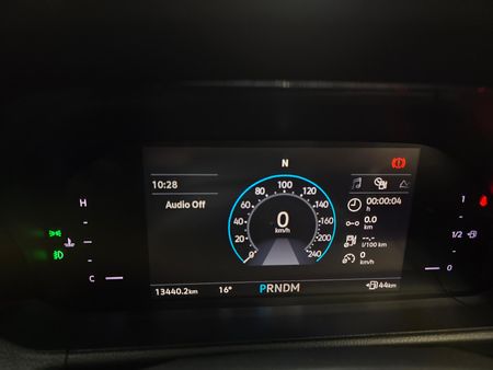 2025-Volkswagen-Amarok-20-TDI-125kW-Life-Auto-Double-Cab_13