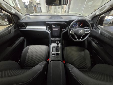 2025-Volkswagen-Amarok-20-TDI-125kW-Life-Auto-Double-Cab_16