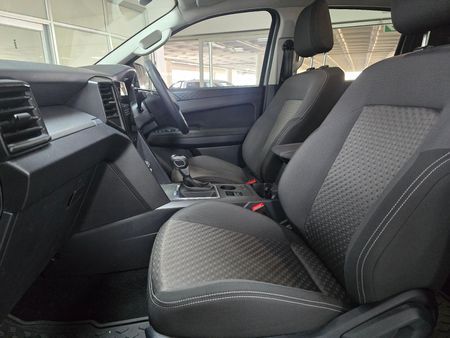 2025-Volkswagen-Amarok-20-TDI-125kW-Life-Auto-Double-Cab_26