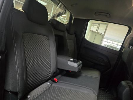 2025-Volkswagen-Amarok-20-TDI-125kW-Life-Auto-Double-Cab_3