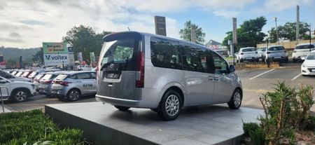 2025-Hyundai-Staria-22d-Executive-Auto_3