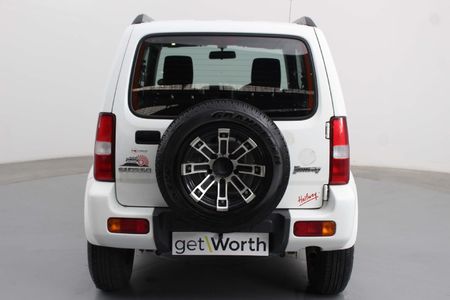 2014-Suzuki-Jimny-13_4