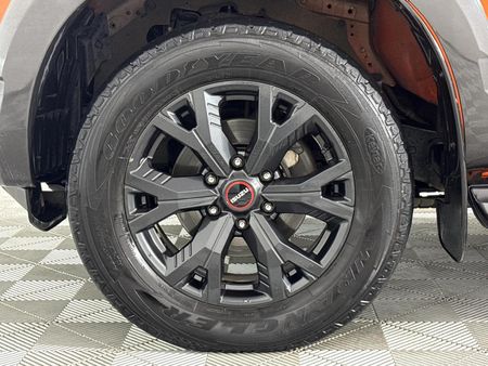 2022-Isuzu-D-Max-30-DDI-V-Cross-HR-Auto-Double-Cab_15