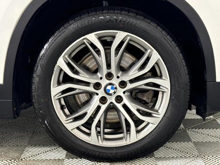 2017-BMW-X1-sDrive20d-Auto_16
