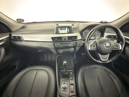 2017-BMW-X1-sDrive20d-Auto_6