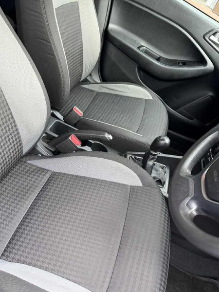 2019-Hyundai-i20-12-Motion_8