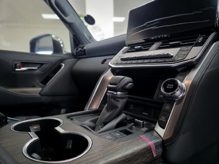 2026-Toyota-Land-Cruiser-300-V6-33D-ZX_13