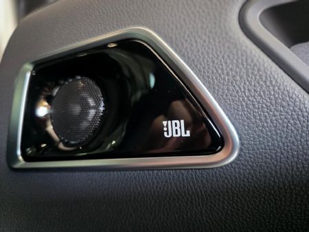 2026-Toyota-Land-Cruiser-300-V6-33D-ZX_19