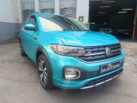 2022-Volkswagen-T-Cross-10-TSI-Comfortline_0