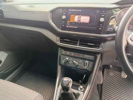2022-Volkswagen-T-Cross-10-TSI-Comfortline_21