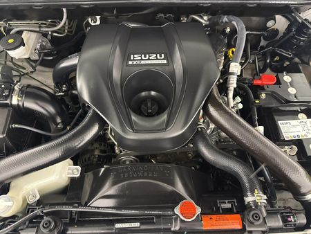2022-Isuzu-D-Max-250-HO-Fleetside-Safety-Single-Cab_10