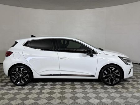 2023-Renault-Clio-V-10T-Intens_3
