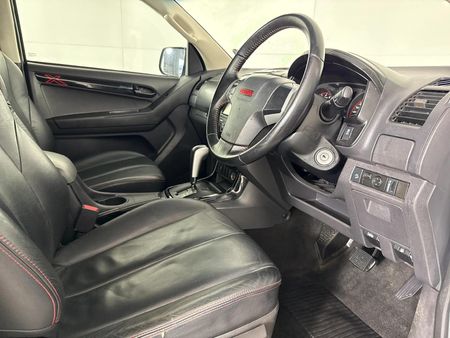 2021-Isuzu-D-Max-250-HO-X-Rider-Auto-Double-Cab_10