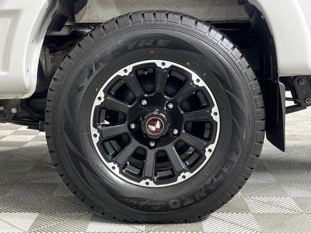2025-Mahindra-Pik-Up-22-mHawk-S11-4x4-Auto-Double-Cab_20