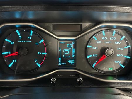 2025-Mahindra-Pik-Up-22-mHawk-S11-4x4-Auto-Double-Cab_7
