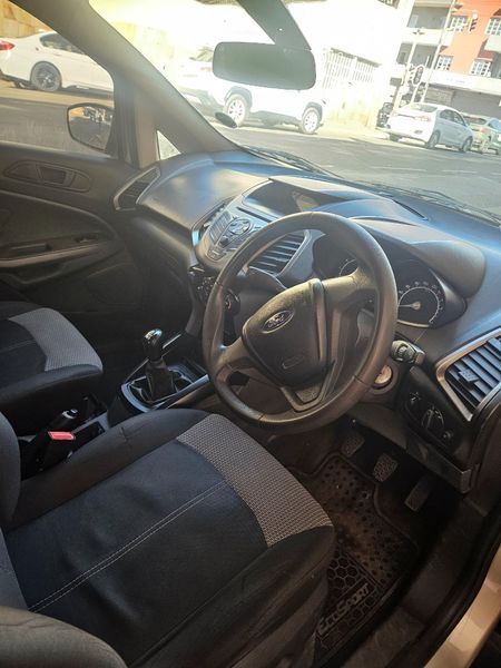 2017-Ford-EcoSport-15-TiVCT-Ambiente_10