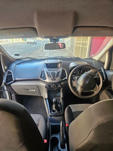 2017-Ford-EcoSport-15-TiVCT-Ambiente_16