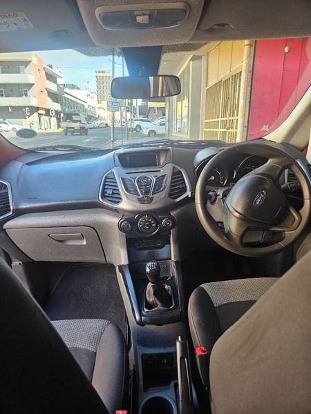 2017-Ford-EcoSport-15-TiVCT-Ambiente_18