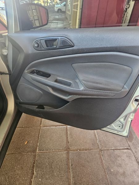 2017-Ford-EcoSport-15-TiVCT-Ambiente_8