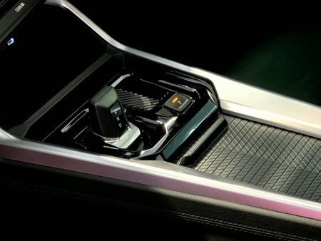 2026-Renault-Duster-13T-Iconic-EDC-Auto_18