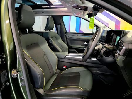 2026-Renault-Duster-13T-Iconic-EDC-Auto_25