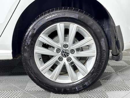 2024-Volkswagen-Polo-Vivo-14-Trendline-5-dr_18