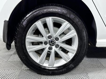 2024-Volkswagen-Polo-Vivo-14-Trendline-5-dr_19