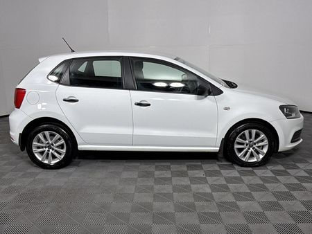2024-Volkswagen-Polo-Vivo-14-Trendline-5-dr_3