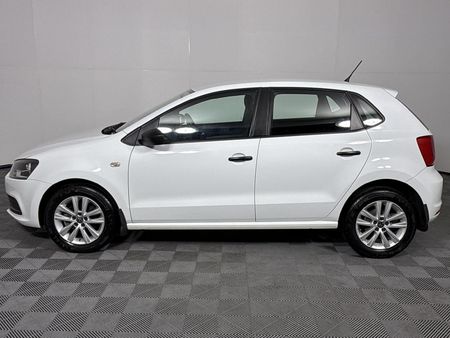 2024-Volkswagen-Polo-Vivo-14-Trendline-5-dr_5