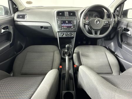2024-Volkswagen-Polo-Vivo-14-Trendline-5-dr_6