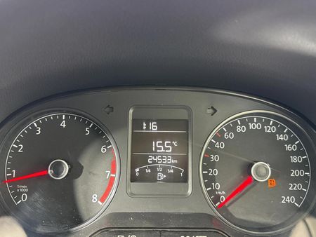2024-Volkswagen-Polo-Vivo-14-Trendline-5-dr_7