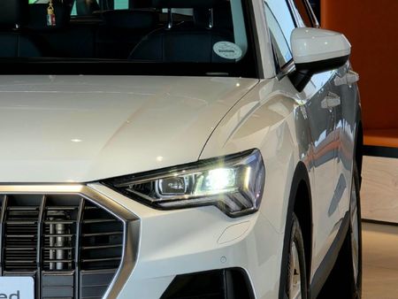 2025-Audi-Q3-35TDI-S-Tronic_9