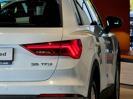 2025-Audi-Q3-35TDI-S-Tronic_11