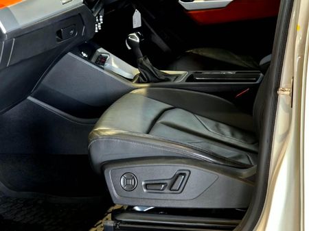 2025-Audi-Q3-35TDI-S-Tronic_22