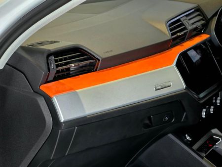 2025-Audi-Q3-35TDI-S-Tronic_23