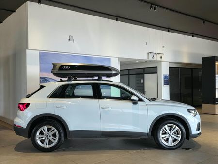 2025-Audi-Q3-35TDI-S-Tronic_4