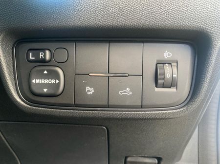 2026-Peugeot-Landtrek-19D-Active-Double-Cab-4x4_21