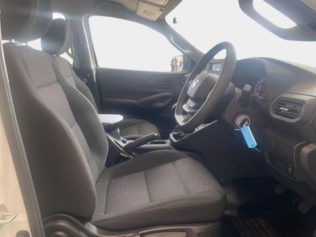 2026-Peugeot-Landtrek-19D-Professional-Double-Cab_16