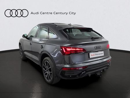 2026-Audi-Q5-Sportback-quattro-Black-Edition-40-TDI_3
