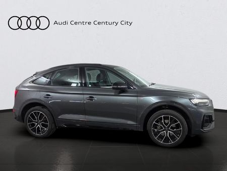 2026-Audi-Q5-Sportback-quattro-Black-Edition-40-TDI_5